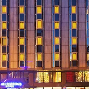 Seasons 4*, Estambul Turquía