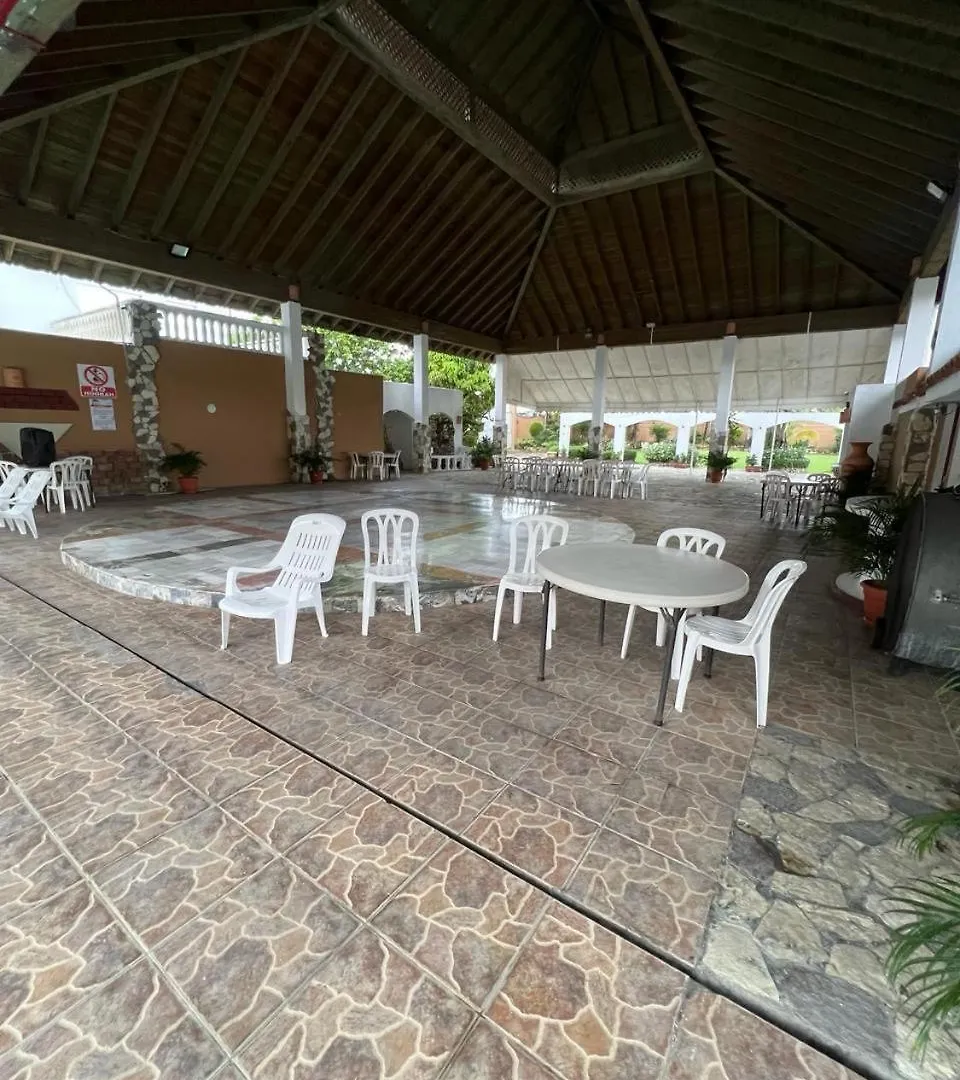 Hotel Tropicana Santo Domingo La Viva